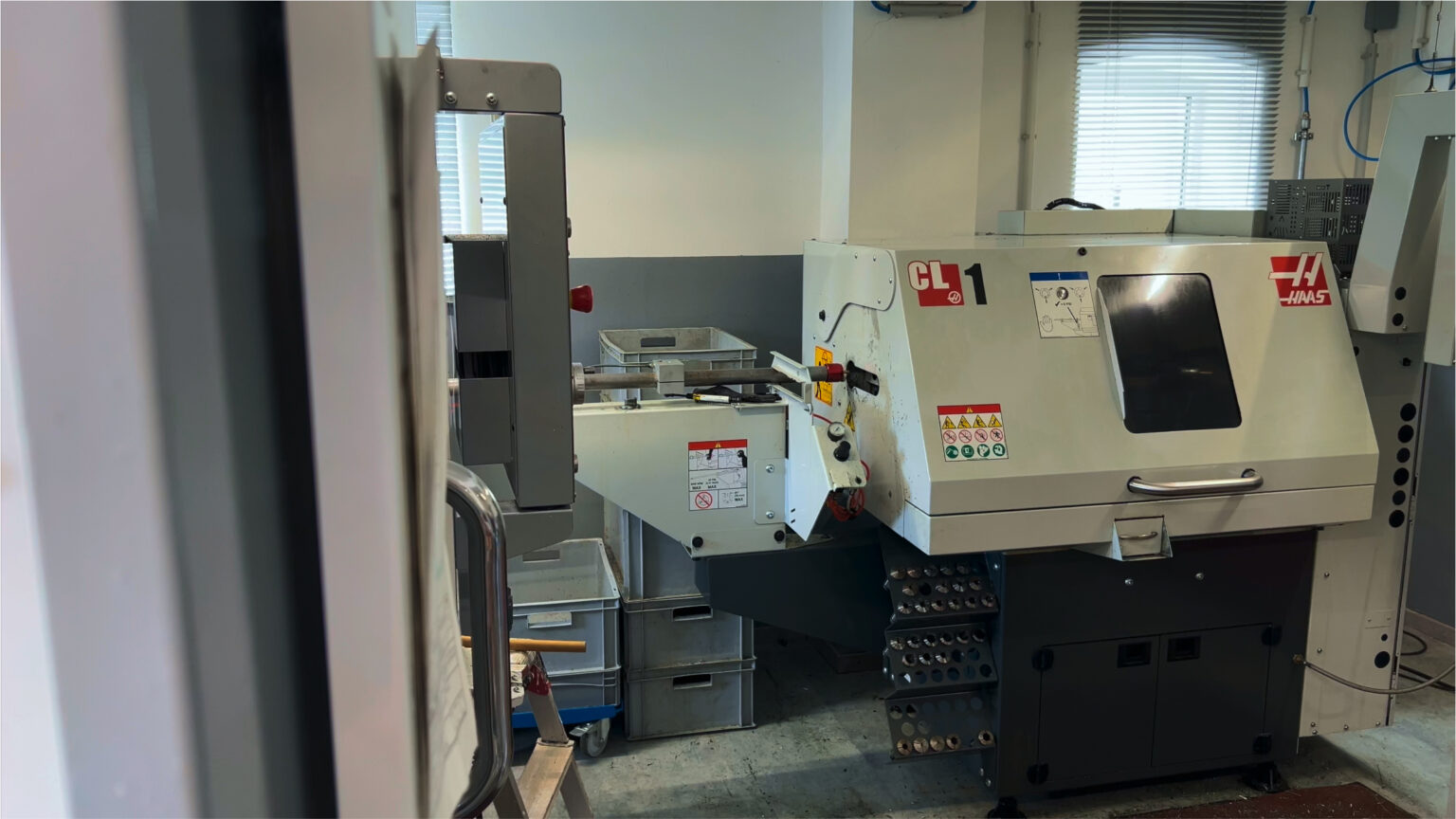 motorradteile produktion mit Haas Drehmaschine